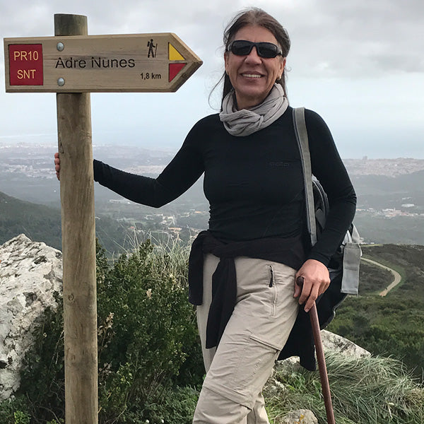 Rosemary Mellahn, fundadora da marca de suplementos naturais Surpresa Natural, em Cascais