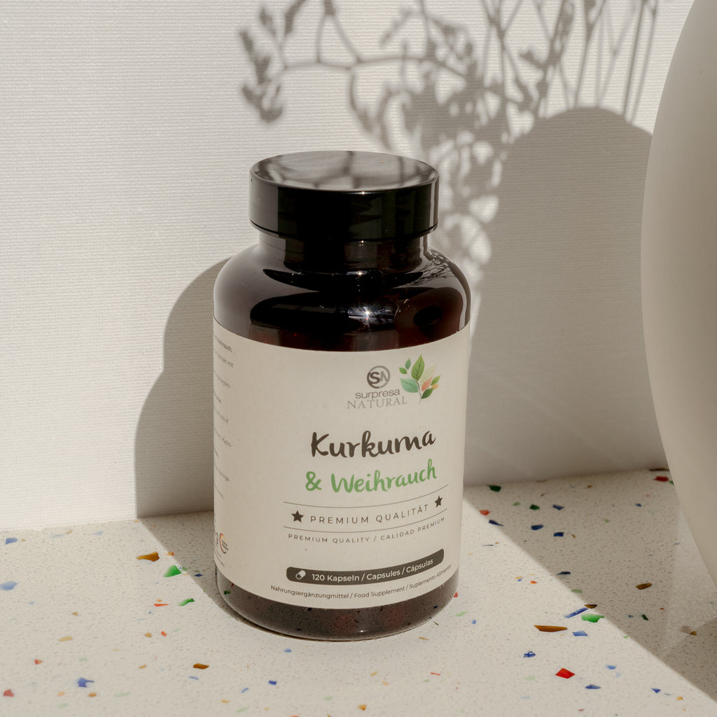 frasco suplemento curcuma e incenso para inflamação e mobilidade articular